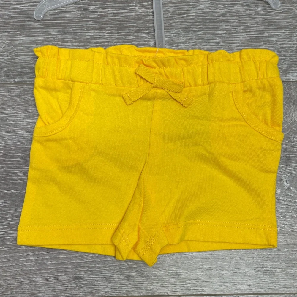 NWT Bundle of 2 Girls 12 Month Outfits Summer Shorts and Tops